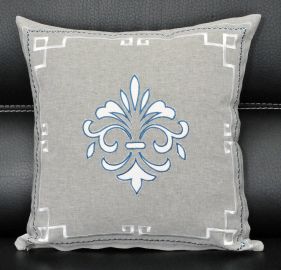 Housse de coussin brodée gris, motif bleu, 43x43cm