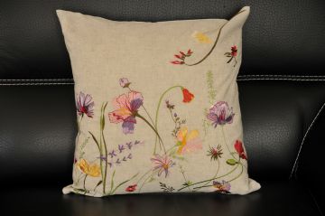 Housse de coussin  brodée  43x43 lin fleurs de champs