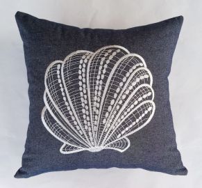 Housse coussin  brodée 43x43 coquillage