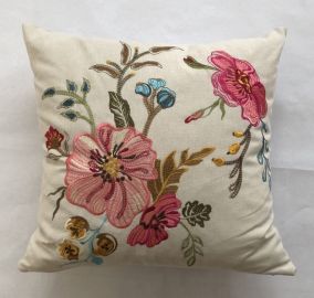 Housse de coussin  brodée fleurs  43x43 écru